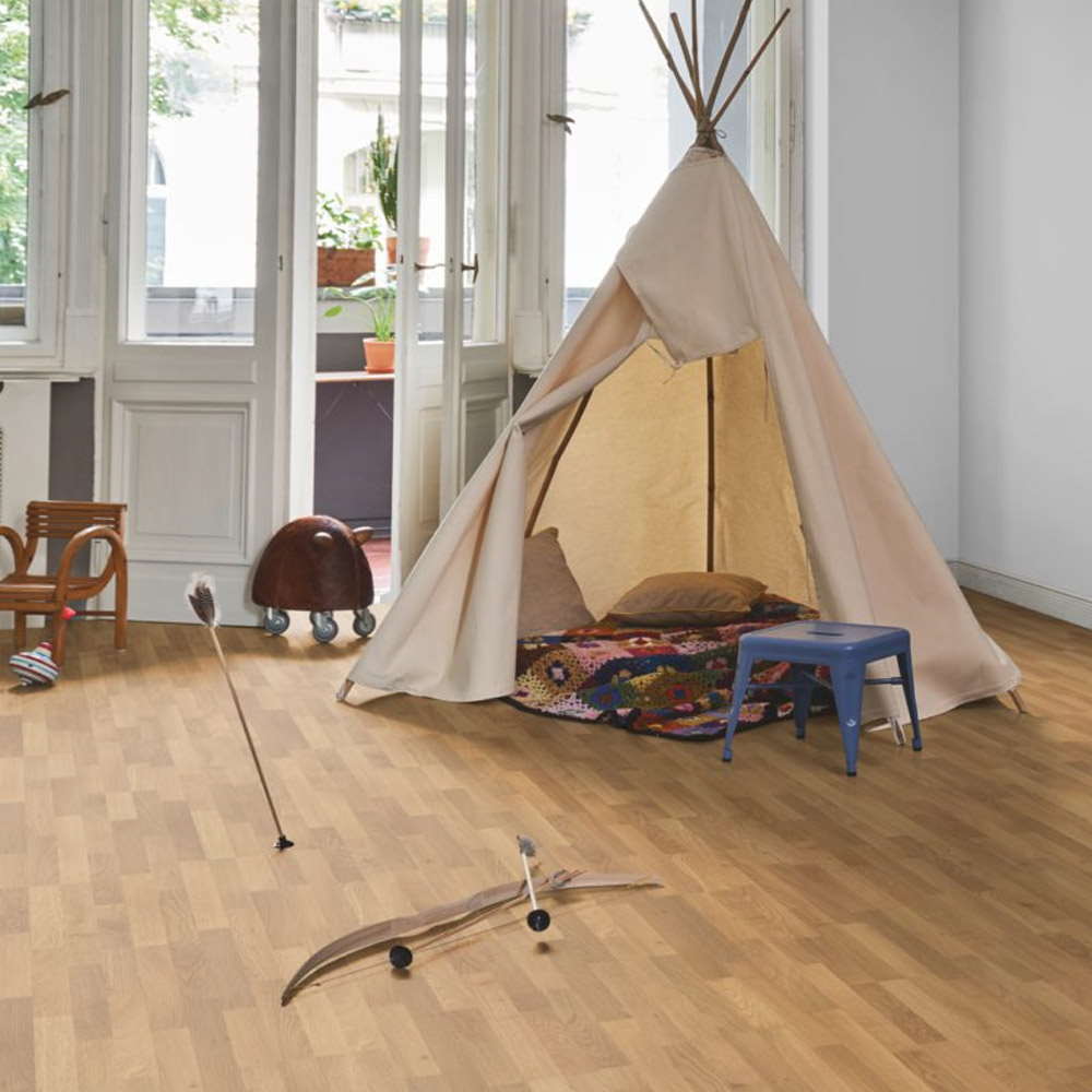 Roble Natur 3 Lamas | Laminado Basic 400 Parador | Espacio Dormitorio Infantil