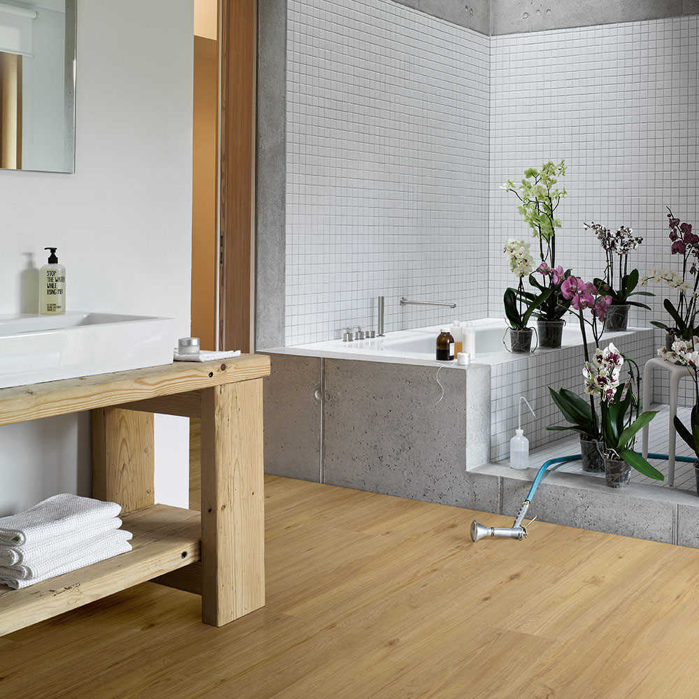 Roble Natur | Vinilo Basic 5.3 Parador | Espacio Baño