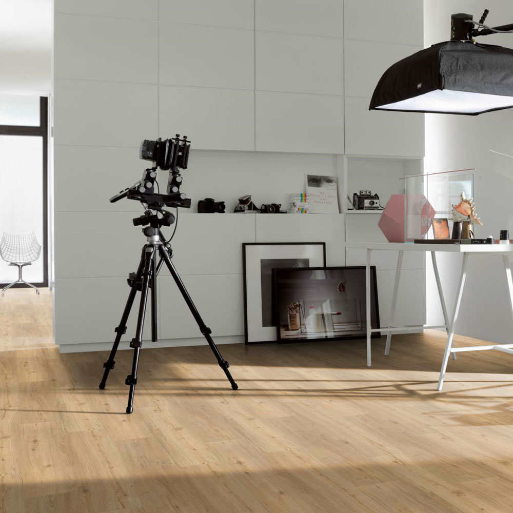 Roble Natur | Vinilo Basic 5.3 Parador | Espacio Estudio