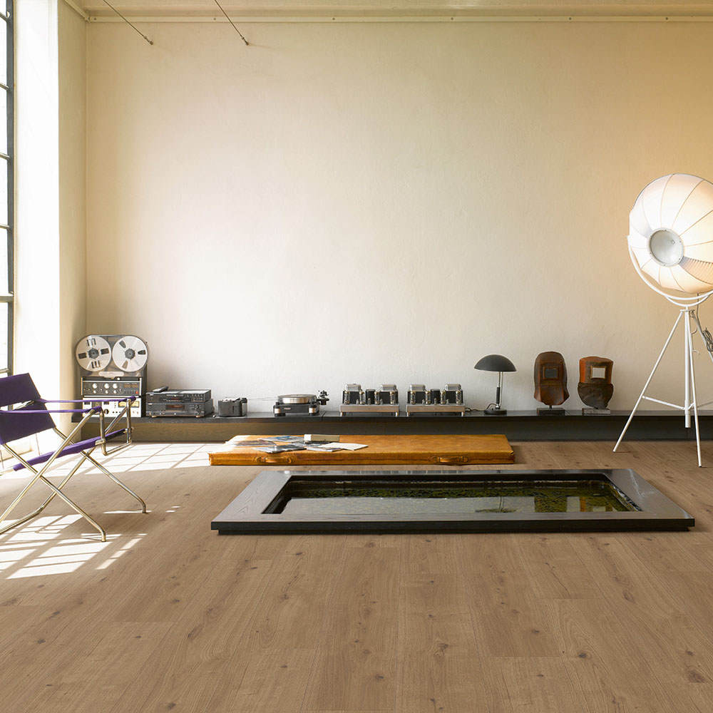 Roble Atmosphere Umbra | Vinilo Modular ONE Hydron Parador | Espacio Estudio