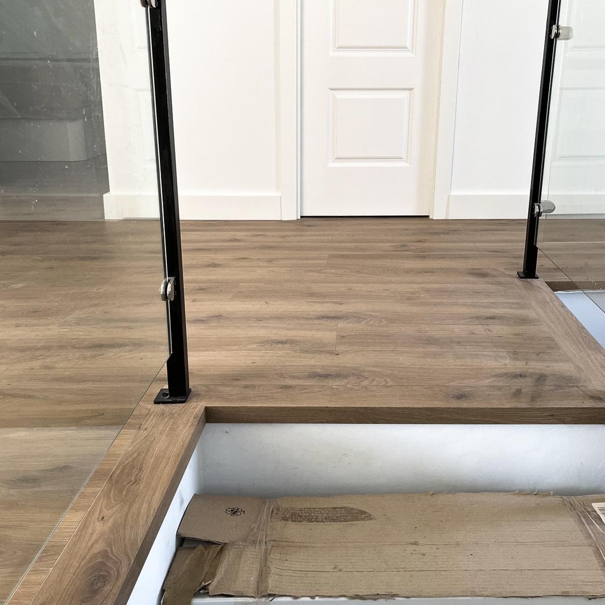 Instalación Realizada recibidor - Suelo Laminado Parador