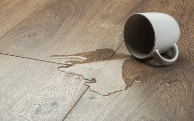 ¿Cómo evaluar los valores de Resistencia al Agua en la Ficha Técnica de un Suelo Laminado?